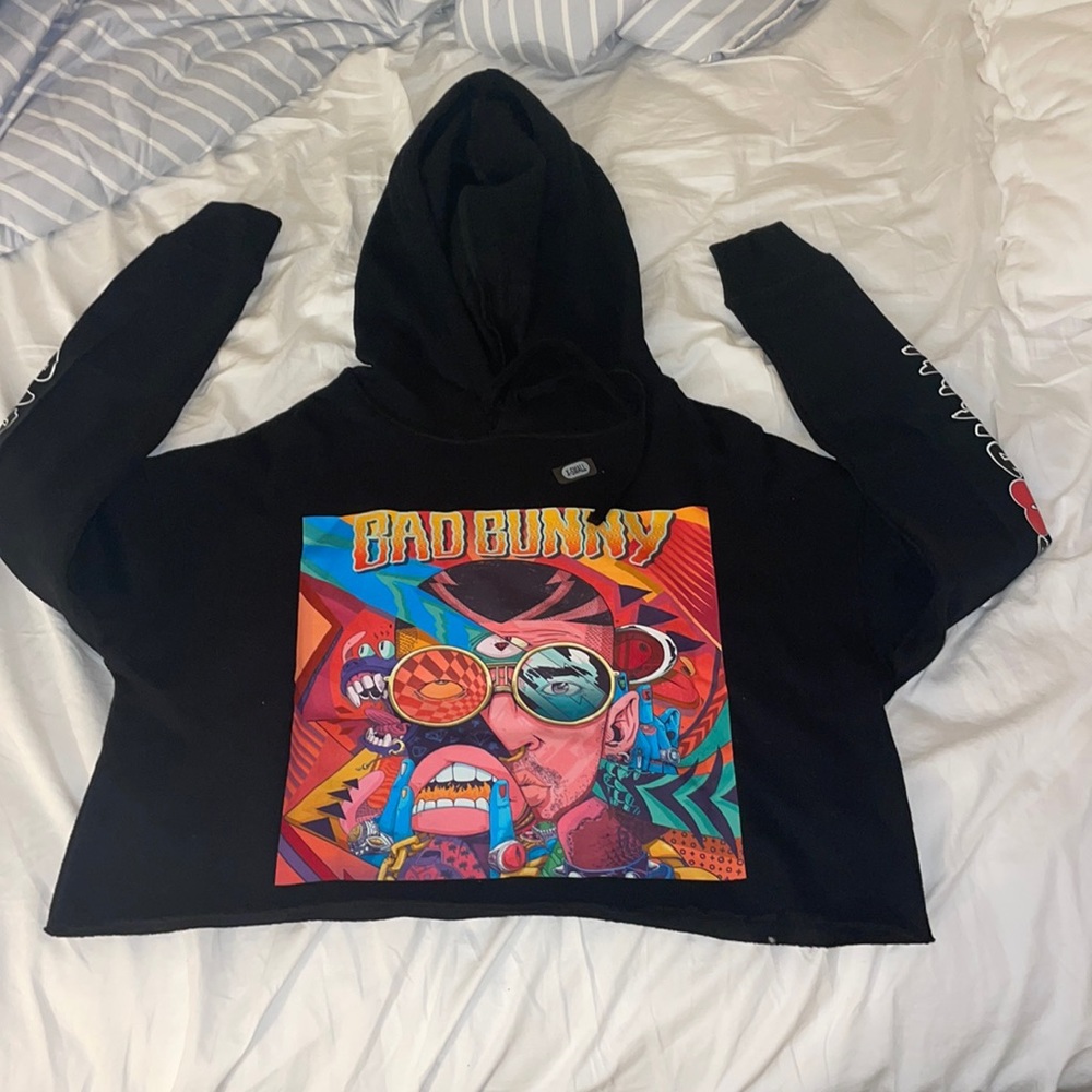 BAD BUNNY ALBUM crop sweatshirt
